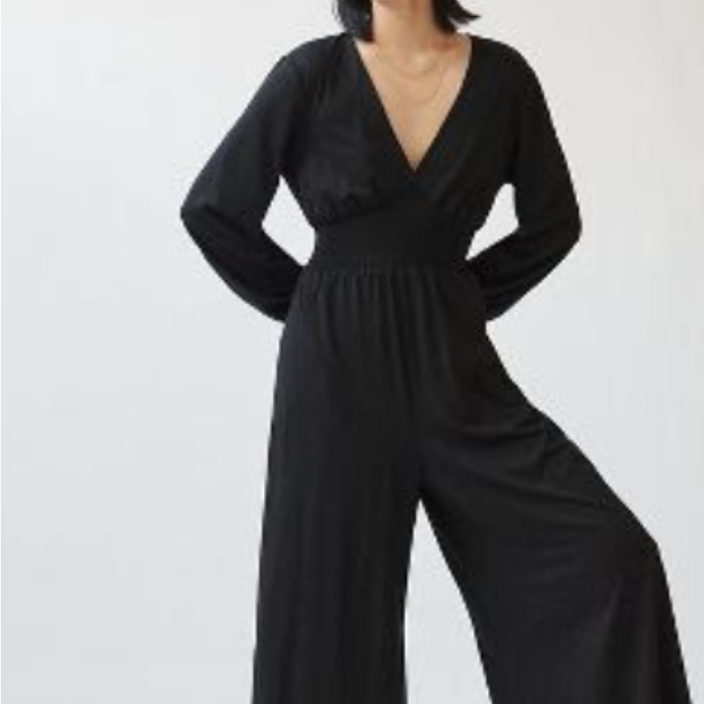 Anthropologie HUTCH wide leg v-neck jumpsuit in black